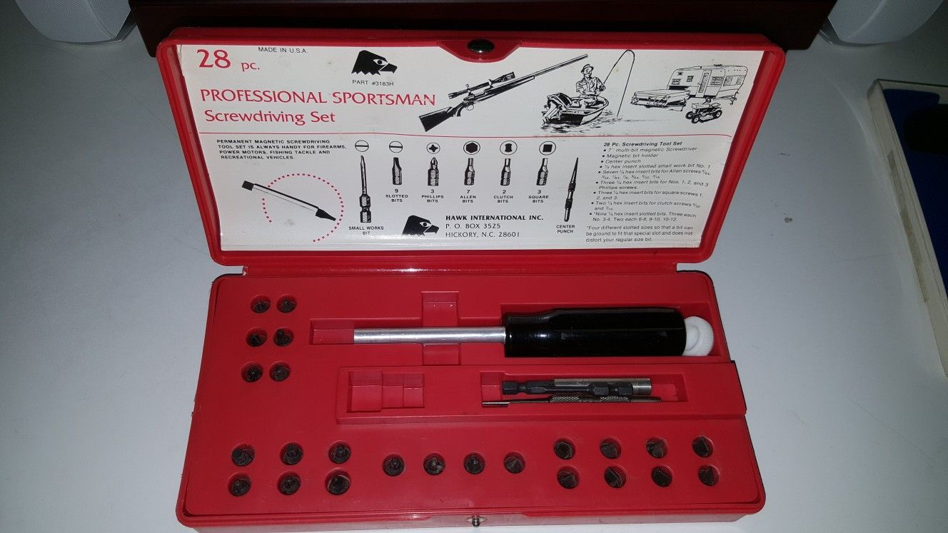 28 Piece Screwdrivers Set