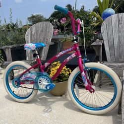 Kids Bicycle (Like Brand New)