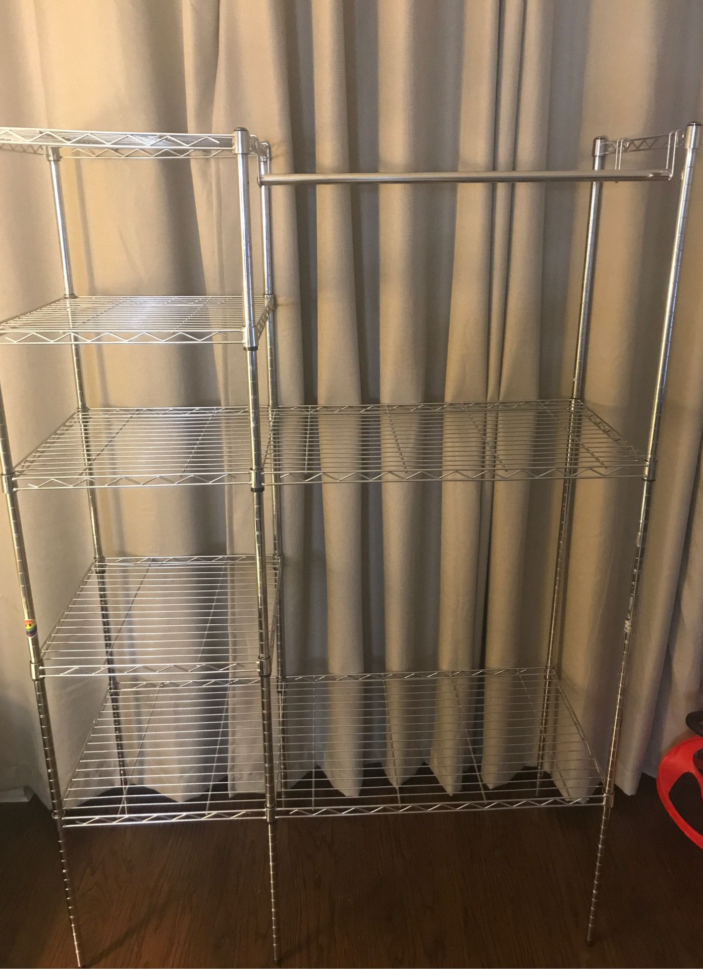 Adjustable Wired Metal Shelving / Clothes Shelf / Storage Rack