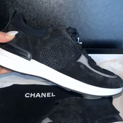 Chanel Sneakers 22p for Sale in New York, NY - OfferUp