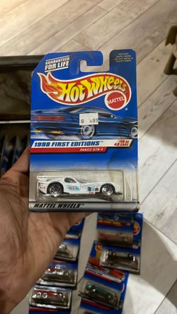 Hot Wheels 1998 First Edition Panoz  Gtr 1