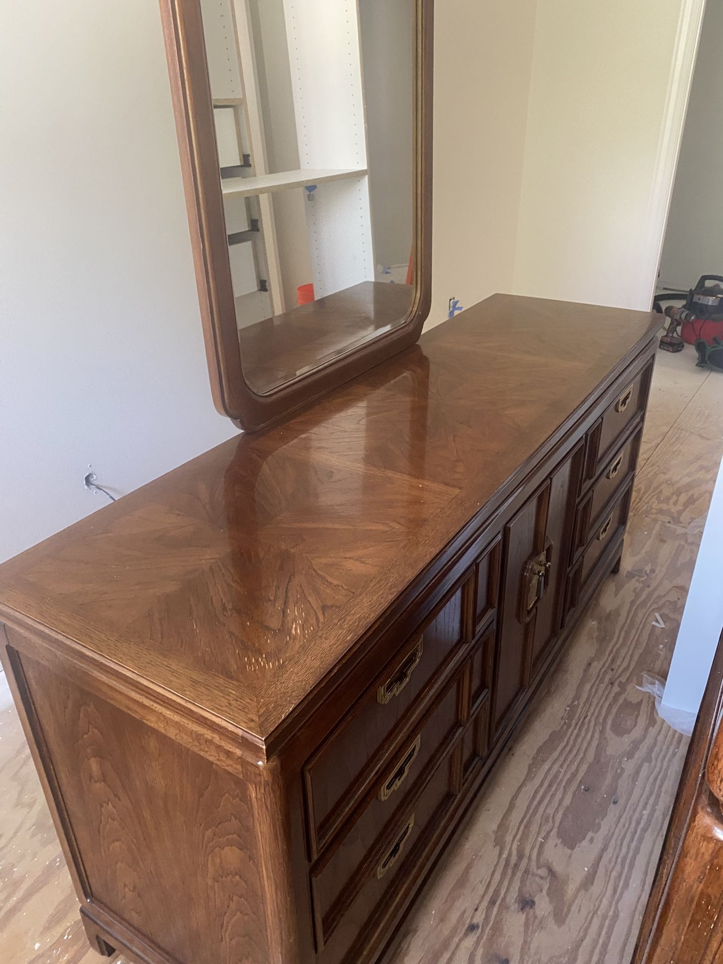 A bedroom suite . Headboard Q ,wardrobe with mirror ,wardrobe ,bedside table 60$