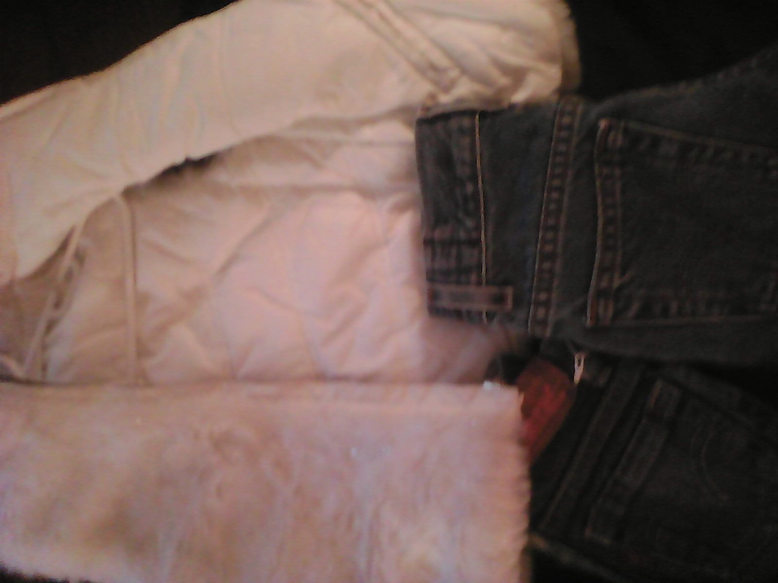 White faux fur reversible vest with pockets + 2 pair size toddler 4 Levis 1slim & 1with adjustable waist like new