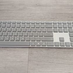 Microsoft Surface Keyboard Clavier 