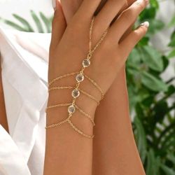 Beautiful Hand Jewelry 