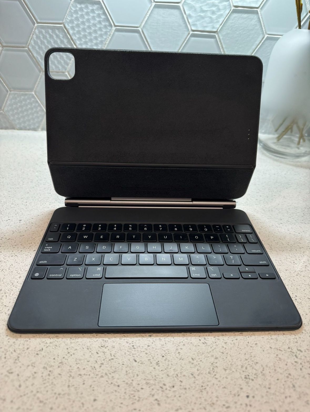 Apple Magic Keyboard For 11-inch IPad - Black