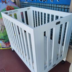  Foldable Mini Crib