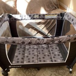Playpen pack & play