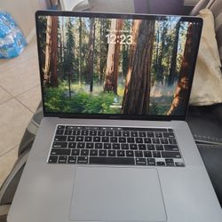 MacBook Pro 2019 13inch