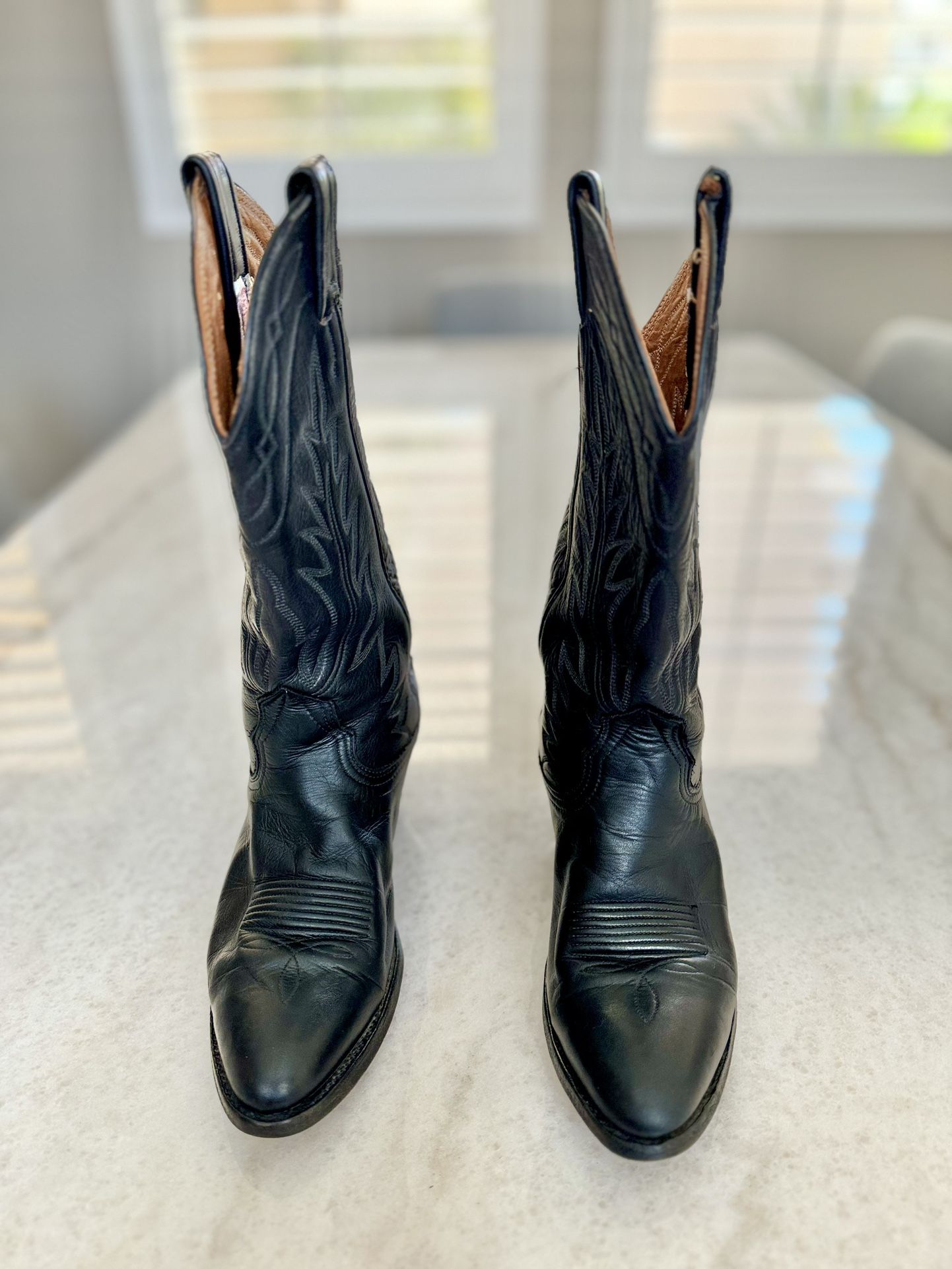 Black Vintage Nocona Womans Boots USA Made Size