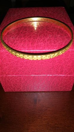 piece of metal jewelry to use for fashion