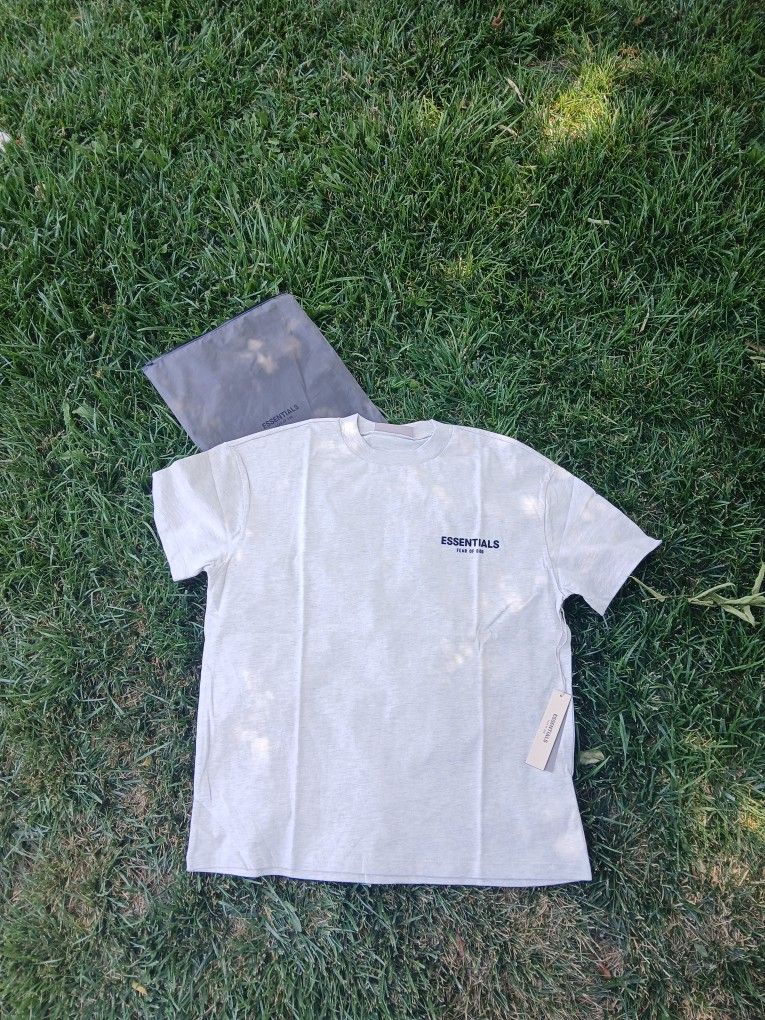 Essentials T Shirt