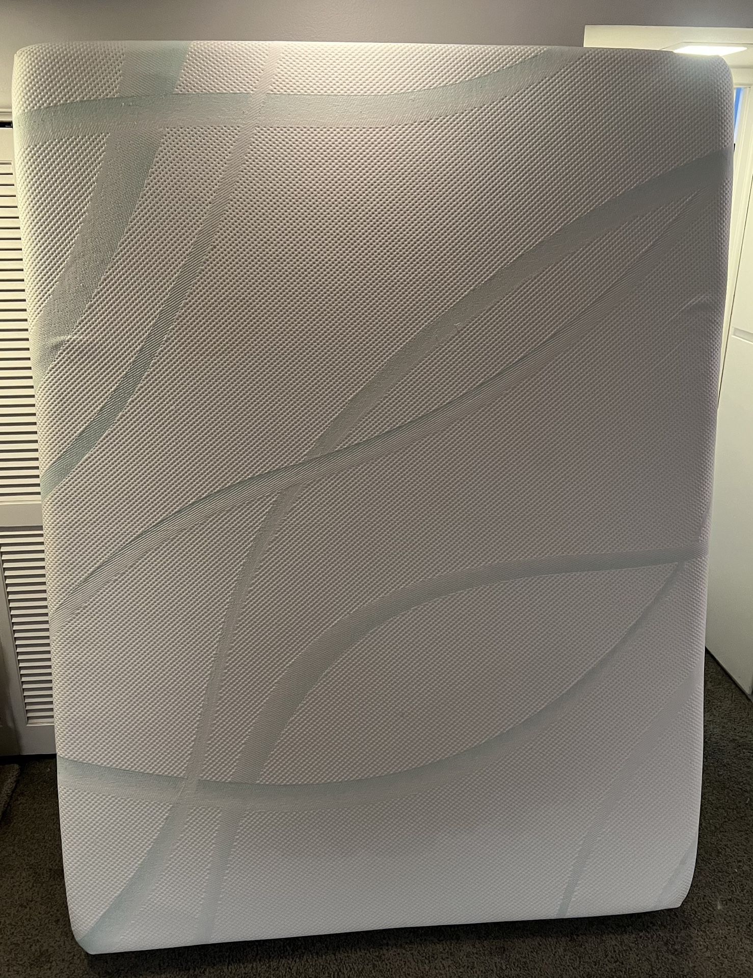 Tempur Pedic Luxe Adapt Firm Mattress