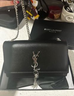 Crossbody bag