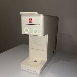 Illy Coffee Machine