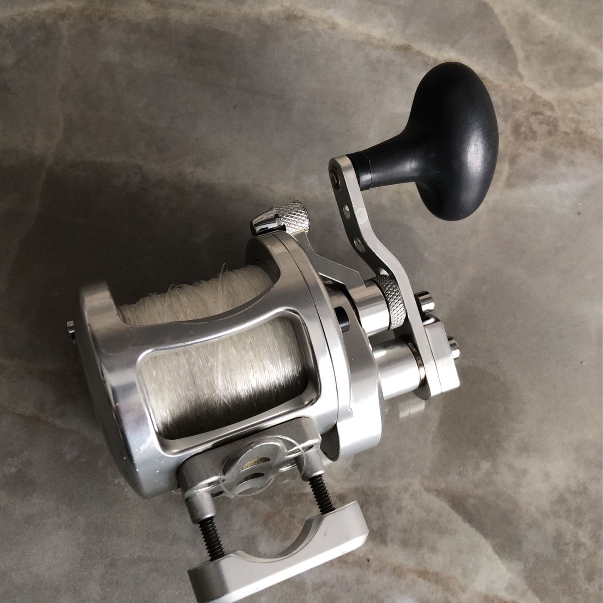 avet big game reels T-RX 130 2-Speed Lever Drag Reel and an oversized carbon fiber drag system Avet Reels EXW50/2RH-GD 2-Speed Reel,