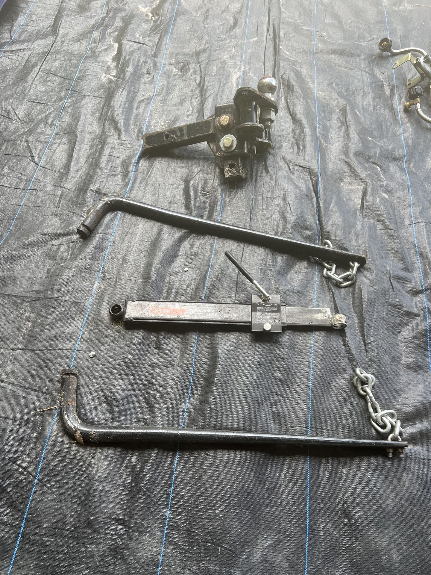 RV Stabilizer With Hitch