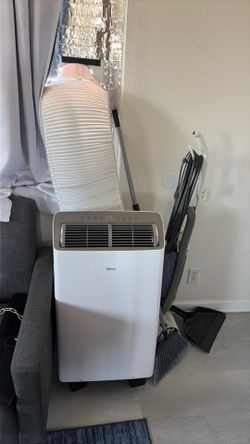 Midea Portable Air Conditioner – Excellent Condition – $250 OBO