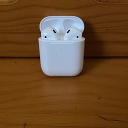 Apple AirPods 2nd Generation with Charging Case - White