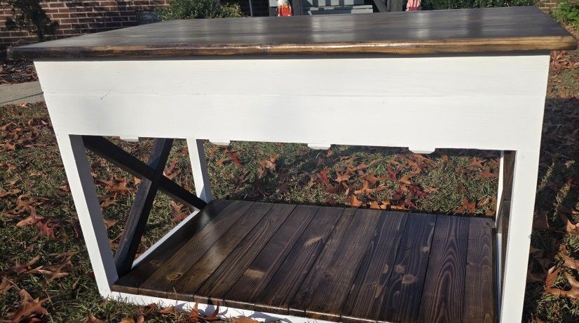 Concealed Farmhouse Table