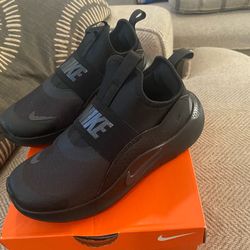 Kids Shoes  (New) never used