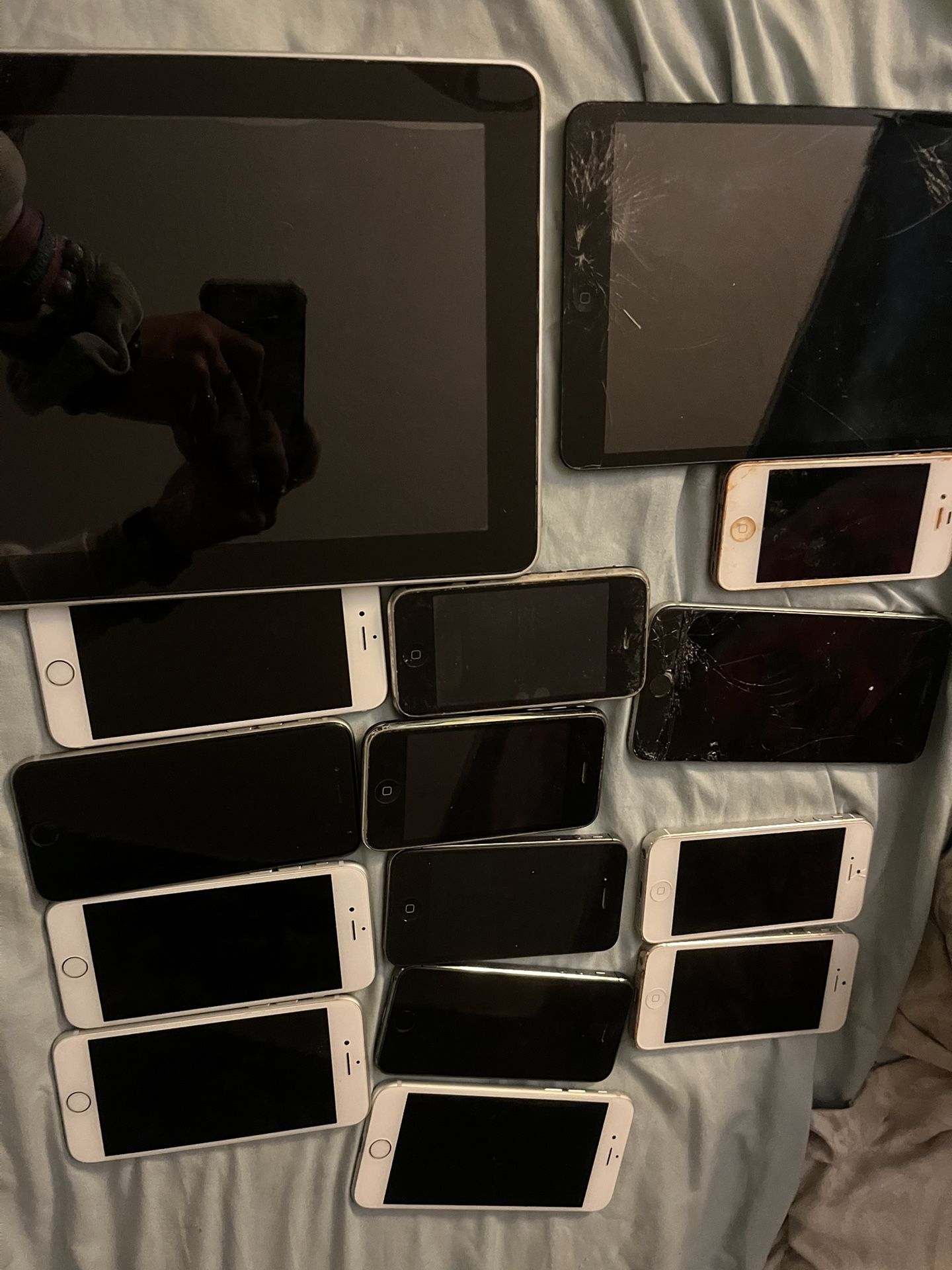 Unstated Apple Lot