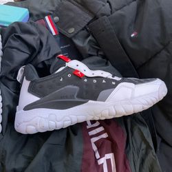 JORDAN DELTA 2 “CHICAGO BULLS” SIZE 11