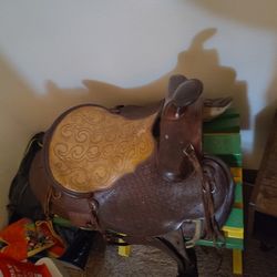 Western Saddle 