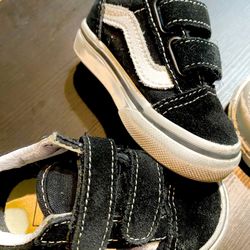 Infant Vans Classic Size 4