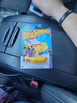 The Beatles Yellow Summarine Hotwheel