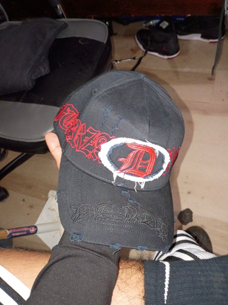 Dandy Hats X Fuerza Regida