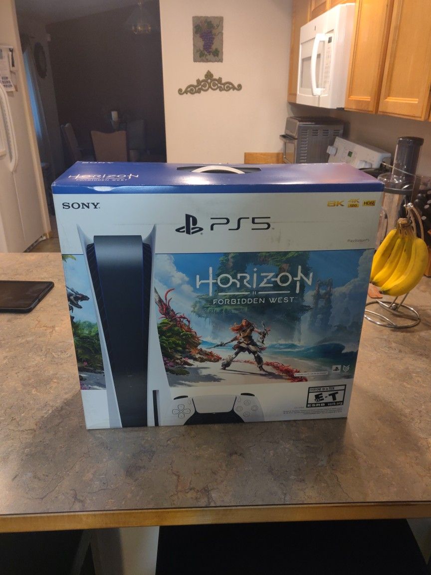 Horizon PS5 Bundle New In Box