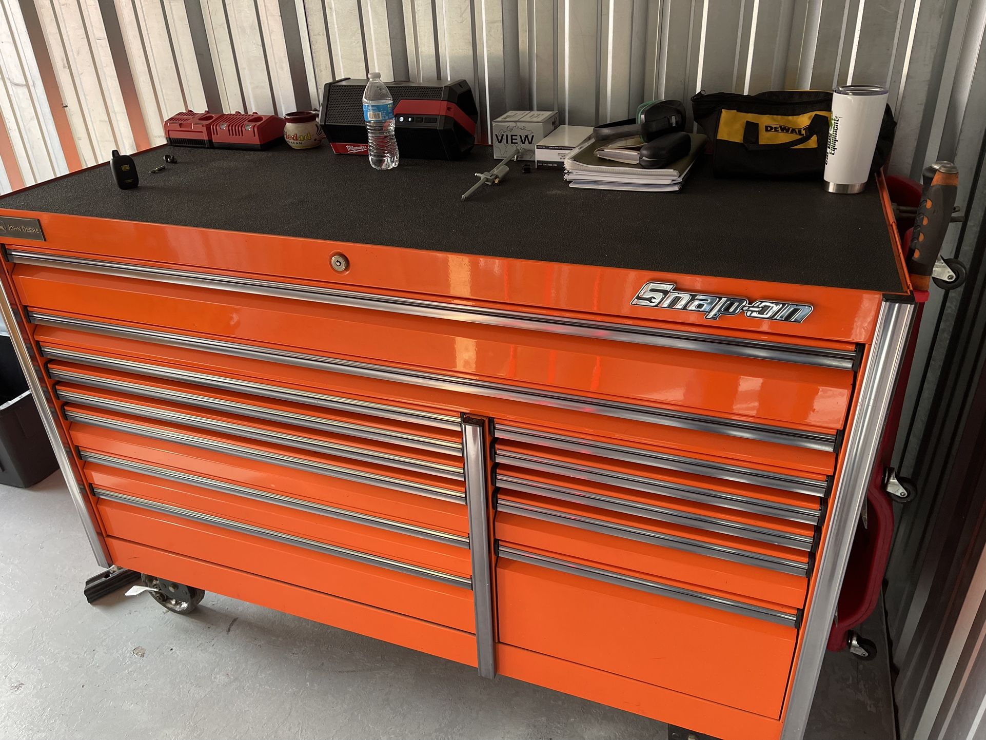 68 Snap on Epiq Loaded With Snap on Matco Tools For Sale In 68 Snap on Epiq Loaded With Snap on Matco Tools For Sale In