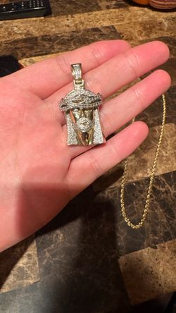 10k gold 12 grams natural diamonds