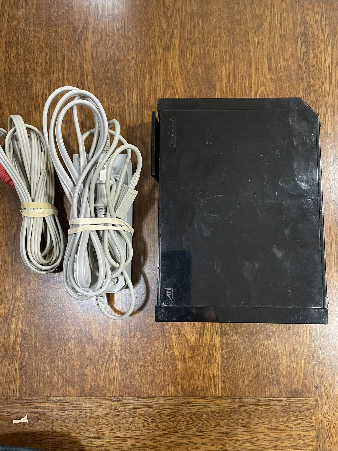 Nintendo wii console and cords for Sale in Crystal Lake, IL OfferUp