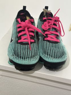 Women’s Nike Air Vapormax Flyknit 2 