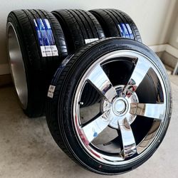 NEW 22 INCH RIMS & NEW TIRES 