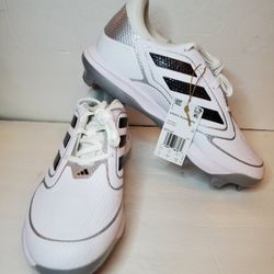 BNWOB Womens Adidas Pure Hustle Molded Cleats size 9