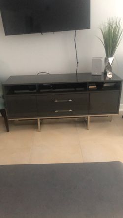 TV  Stand