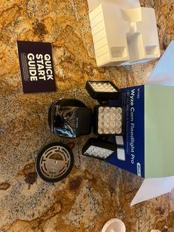 Wyze flood light camera