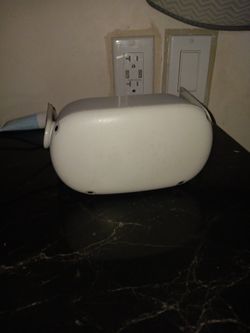 Quest 2 No Face Cover No Strap