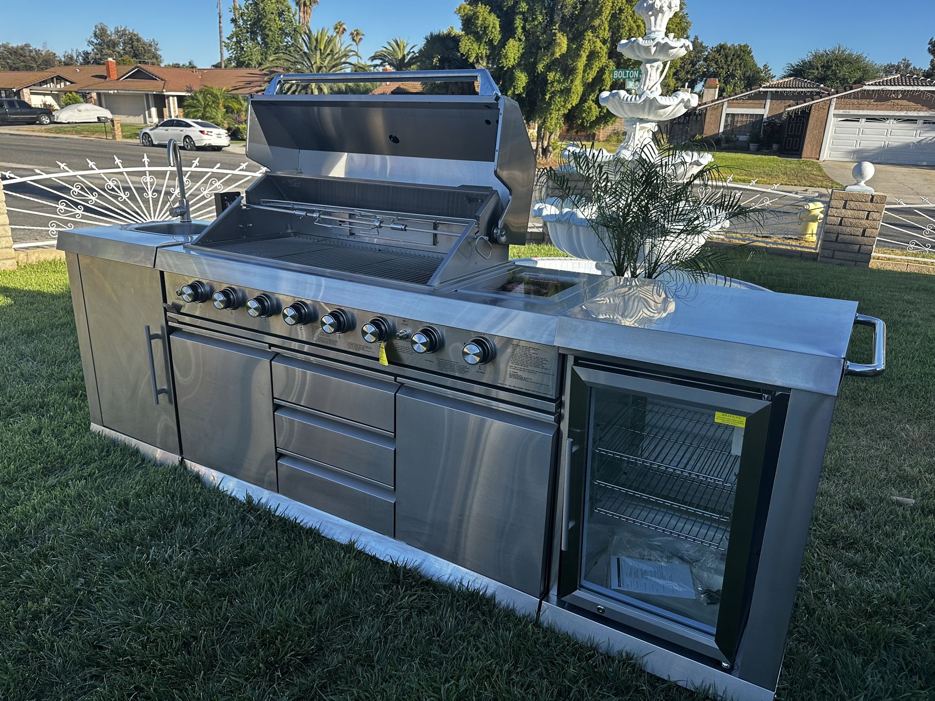 New Open Box Display Barbecue Island Stainless Steel Everything Works Perfectly
