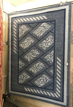 Area Rug, apx 5’x7