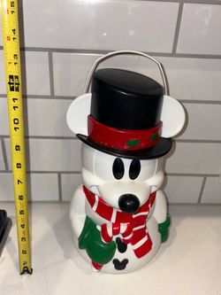 Disney Parks Mickey 2010 Christmas Popcorn Bucket