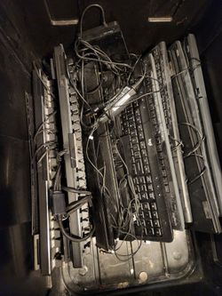 Tub of computer items see description