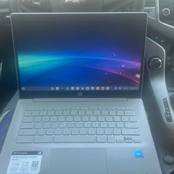 2 Week Old Best Buy Google Chromebook