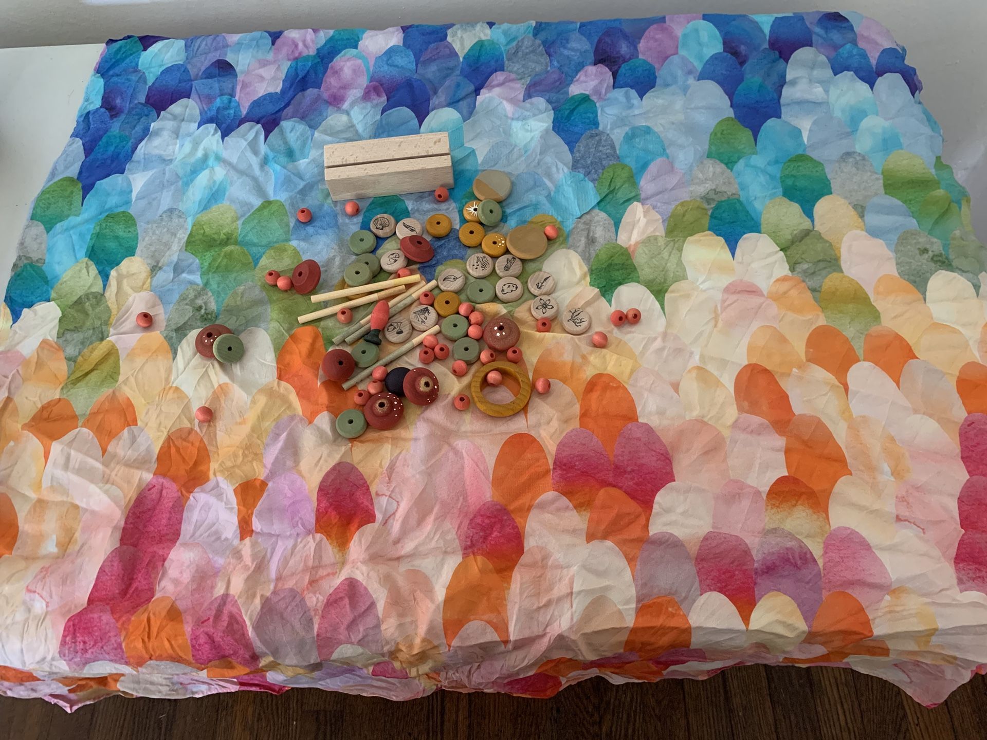 Sarah’s Silks And Grapat Toy Lot
