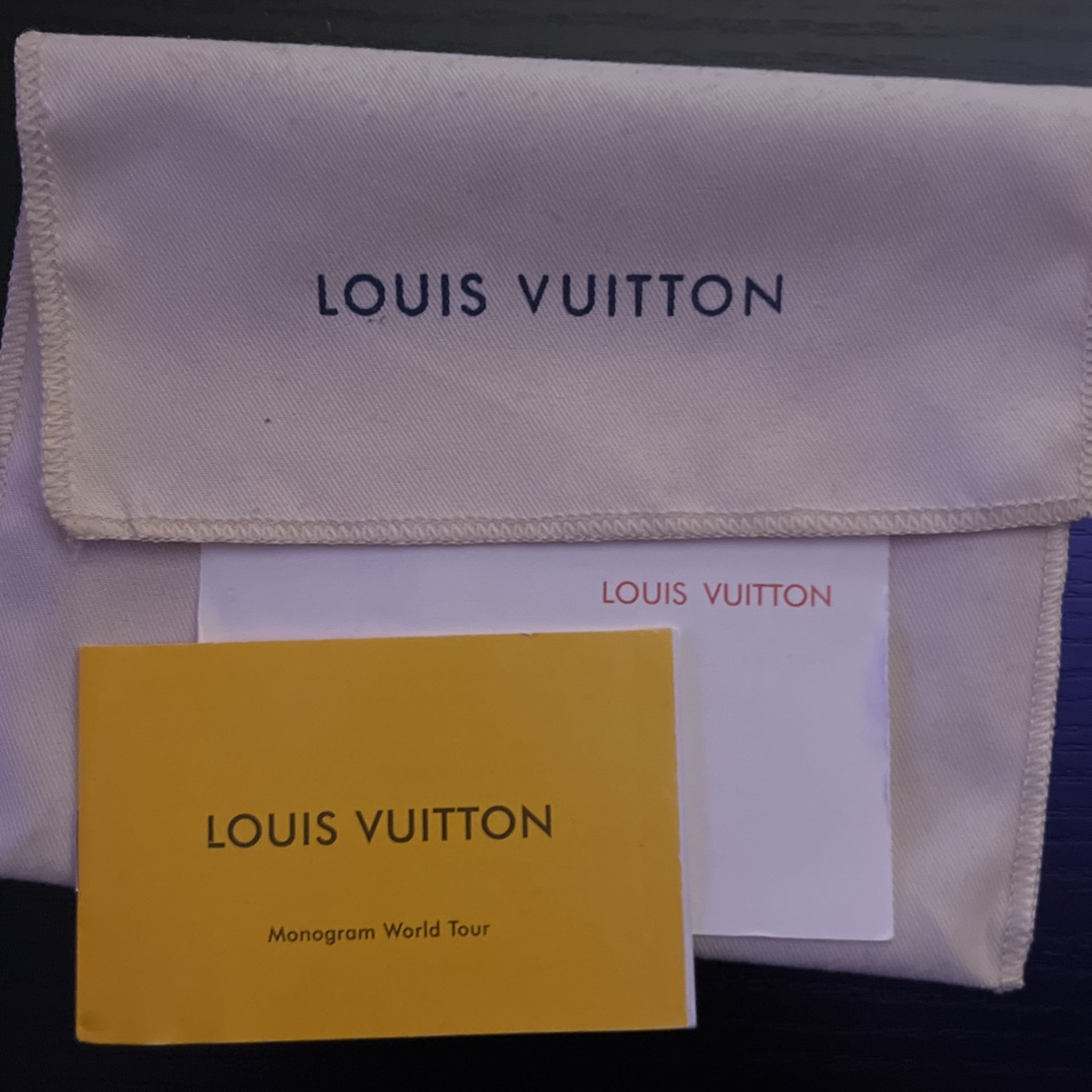 Louis Vuitton Slender Wallet - Monogram Eclipse for Sale in Pflugerville,  TX - OfferUp