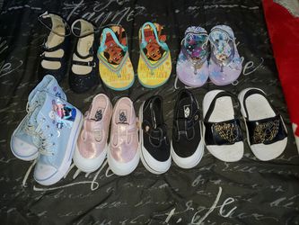 Toddler girl shoe's