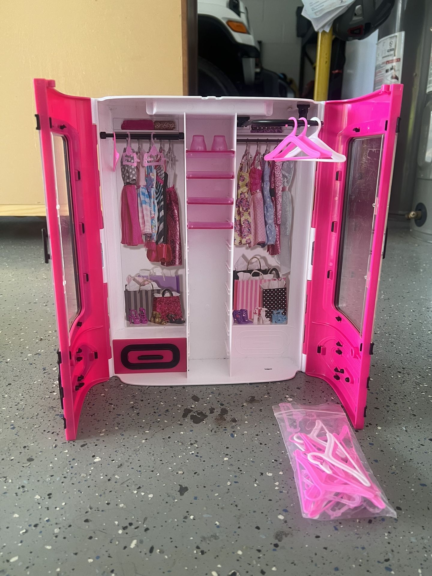 Barbie Closet